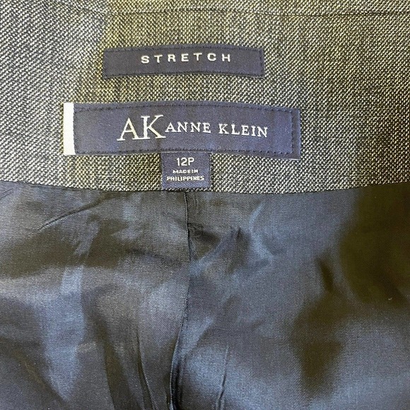 Anne Klein Women’s Short Jacket Suit Coat Black Stretch Shimmer Size 12 Petite - Picture 7 of 9